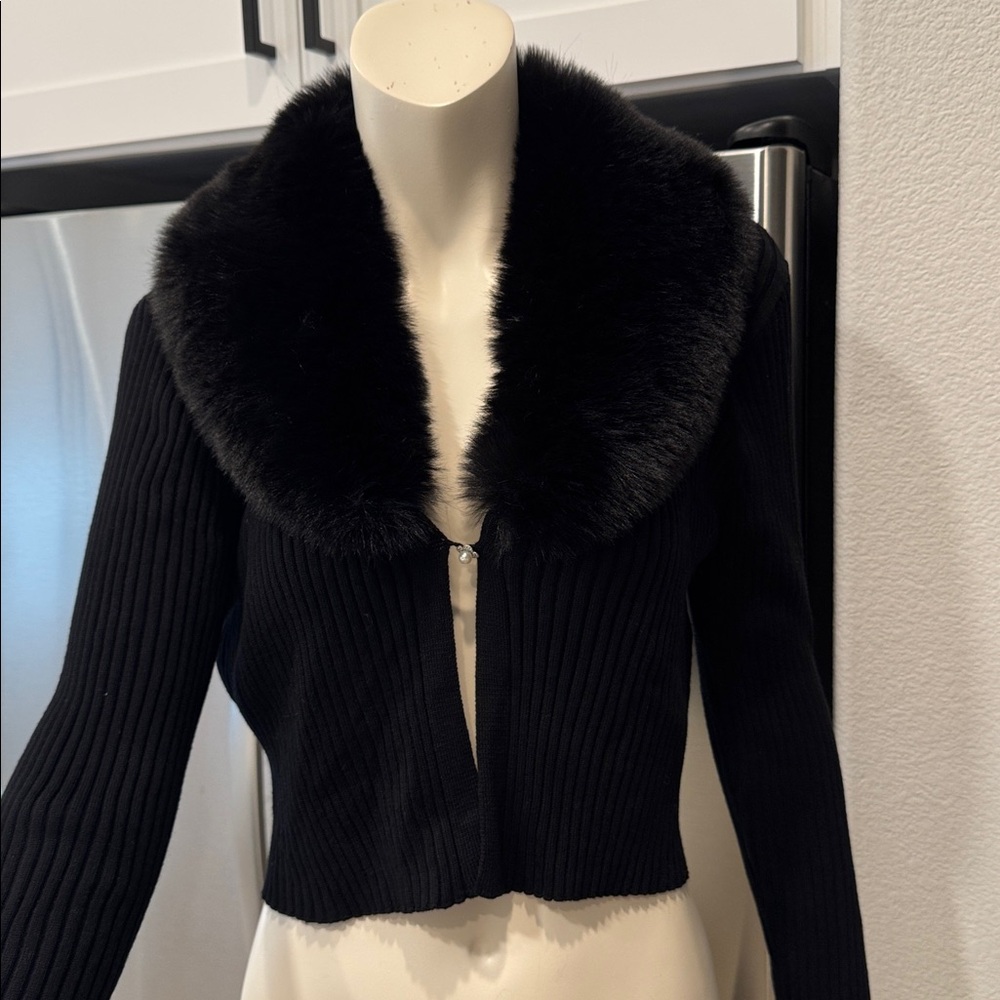 Taylor Women's Faux-Fur-Collar Rib-Knit Cardigan Black L